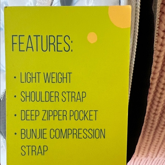 Elegant Quilted Crossbody Bag - Light Blue - Picture 5 of 5